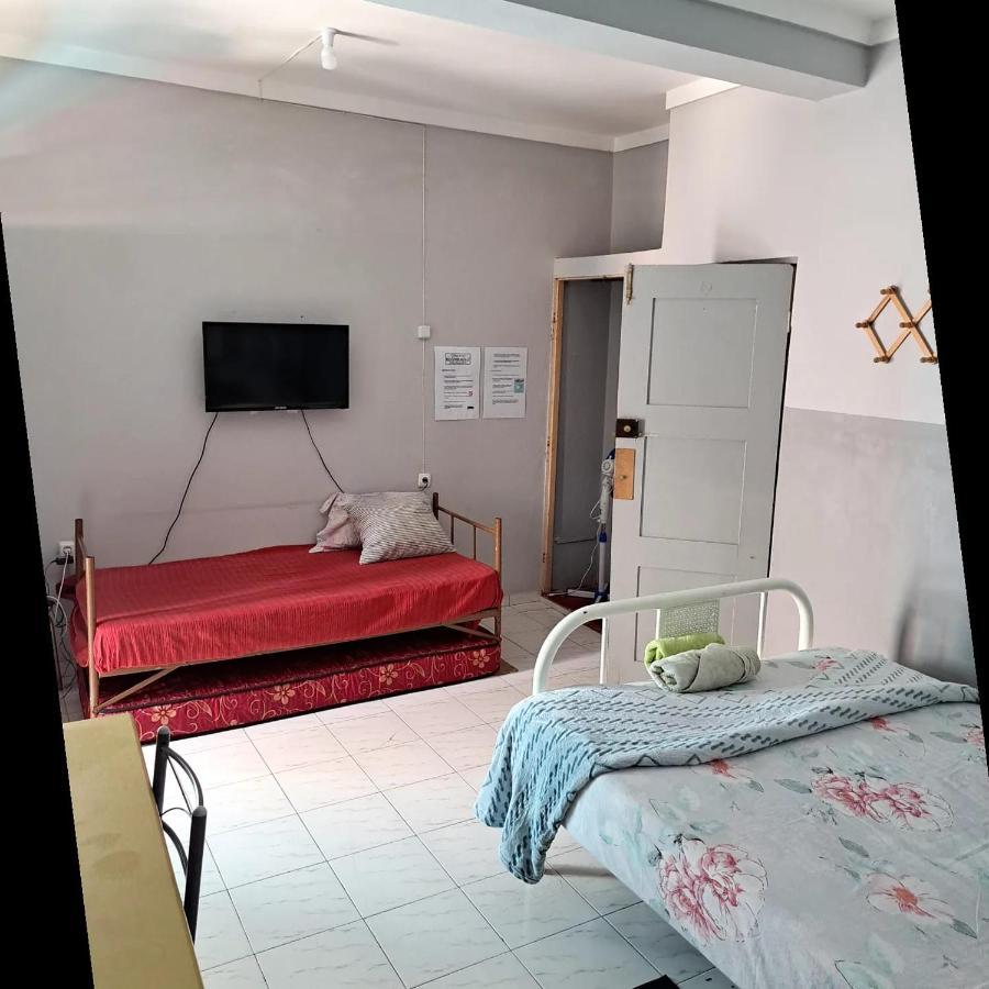 In The Heart Of Praia - Family B&B Екстериор снимка